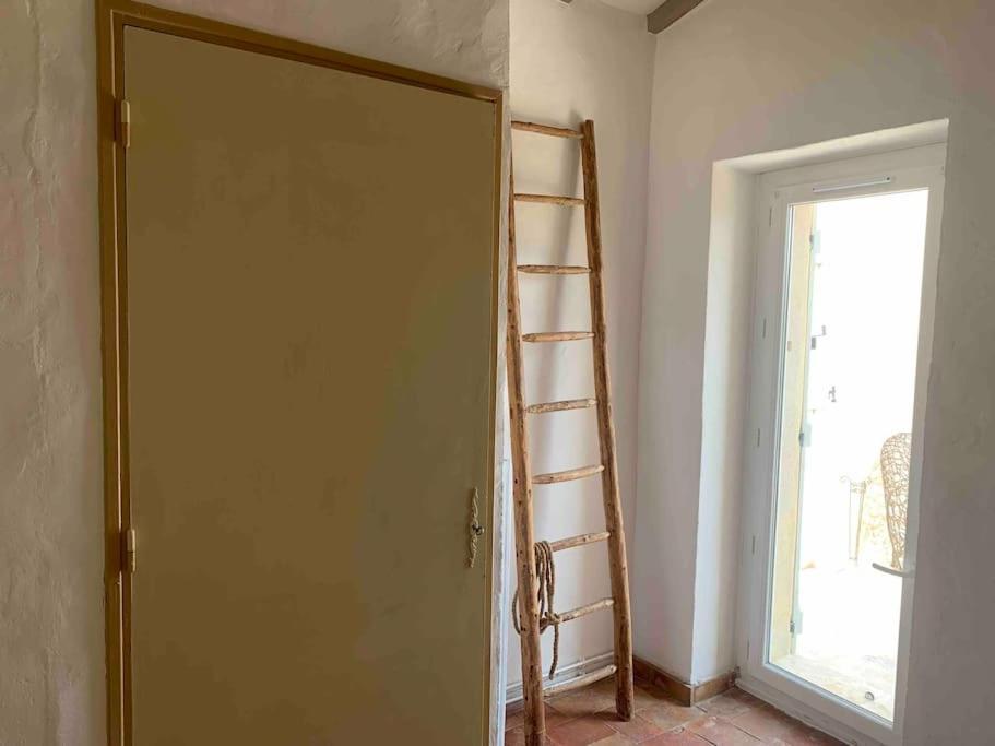 Maison Pipette Pipette Maison Ле Кастеле Екстериор снимка